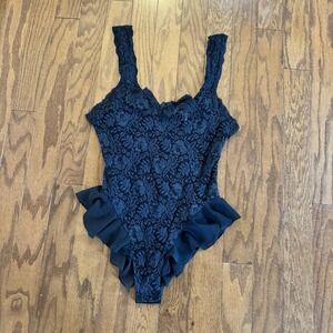 Victoria's Secret Women's Black Lace Bodysuit Ruffle Bow Romantic M‎
